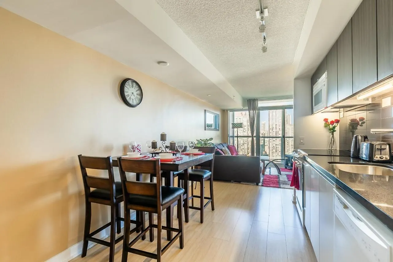 Simply Comfort. Amazing Downtown Apartments Toronto
