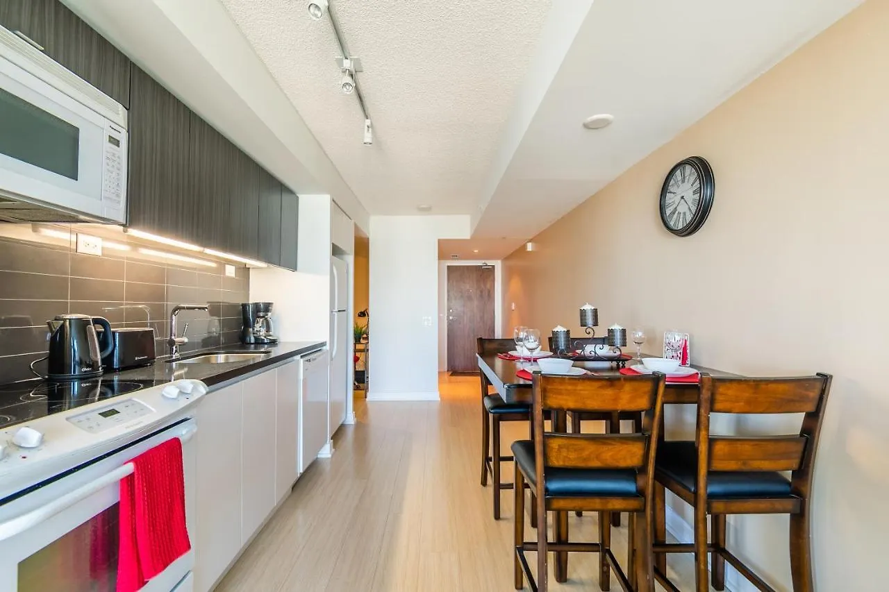 Simply Comfort. Amazing Downtown Apartments Toronto