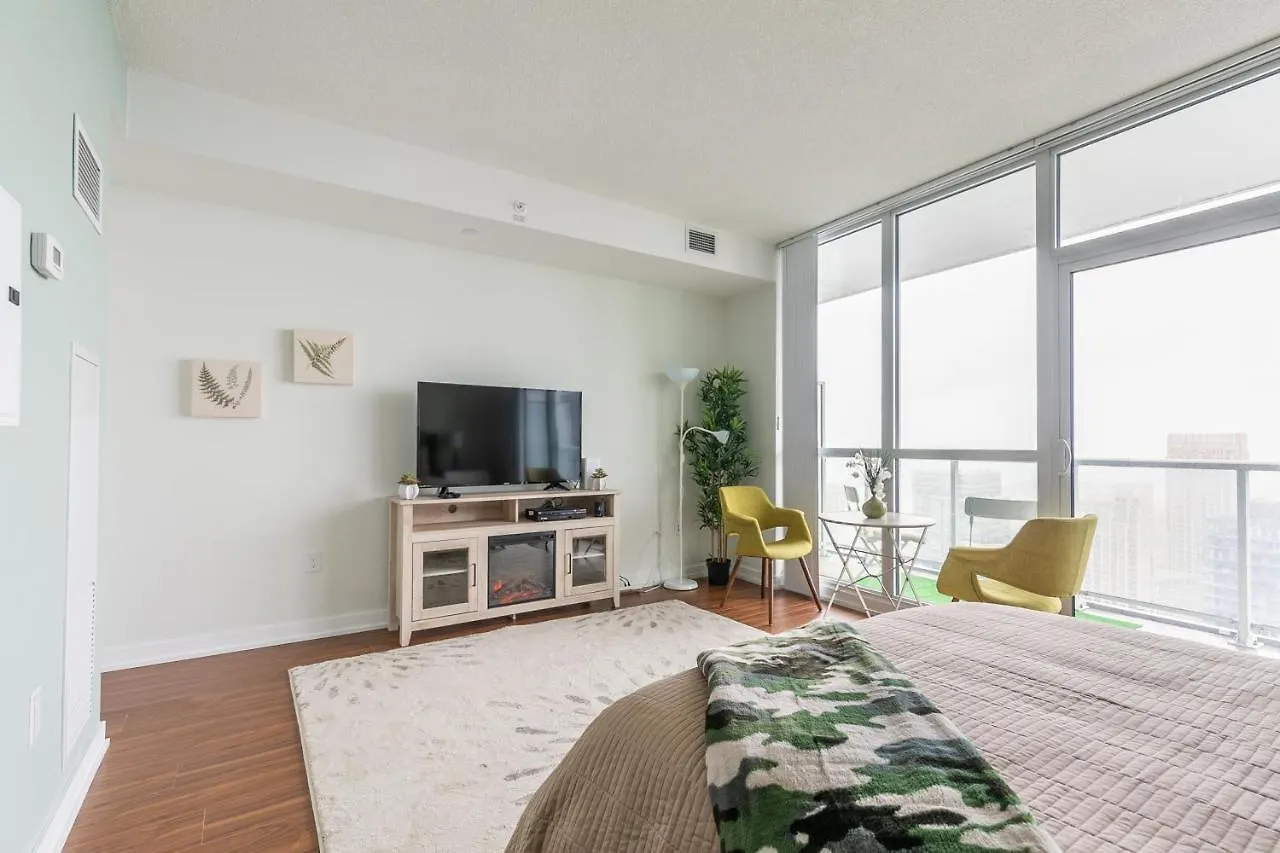 Simply Comfort. Amazing Downtown Apartments Toronto
