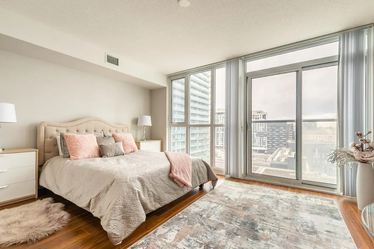 Simply Comfort. Amazing Downtown Apartments Toronto